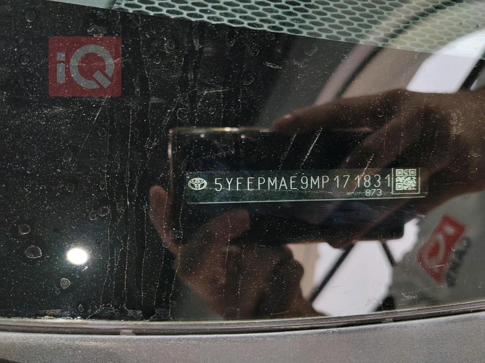 تۆیۆتا کۆرۆلا